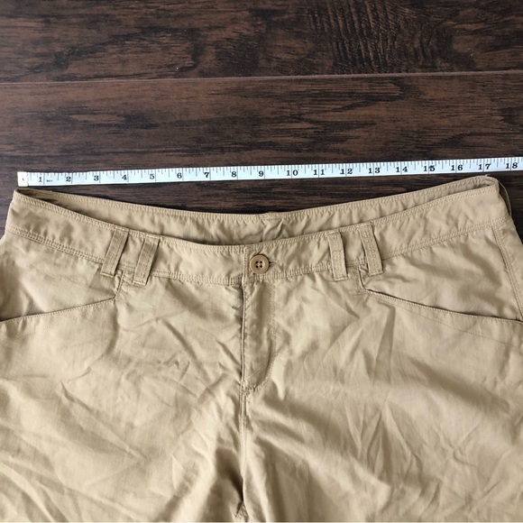 The North Face Women’s Shorts - Picture 5 of 9